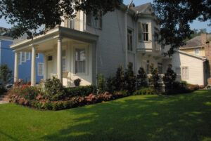 residential landscape garden